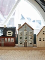 IB Laursen Haus &quot;Nyhavn&quot; f&uuml;r Teelicht - mit Dachfenster