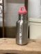 Kivanta 500 ml Edelstahlflasche mit Loop (pink) & Namensgravur: Amalia