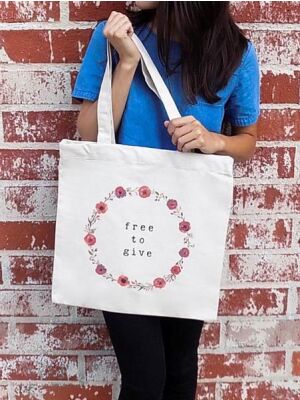 The Tote Project Handtasche mit Magnetverschluss -  free...